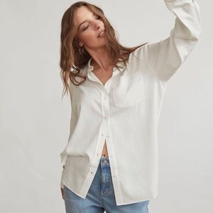 RW&Co button down long sleeve shirt size L